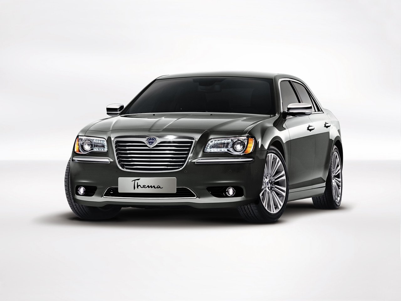 Подбор шин и дисков для автомобиля Lancia Thema