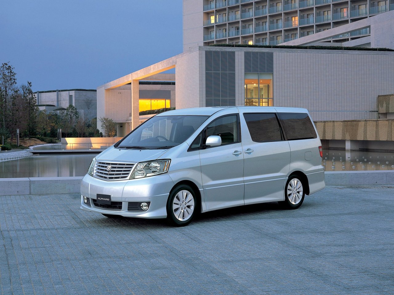 Подбор шин на Toyota Alphard