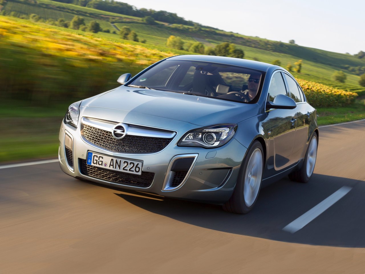 Подбор шин на Opel Insignia OPC