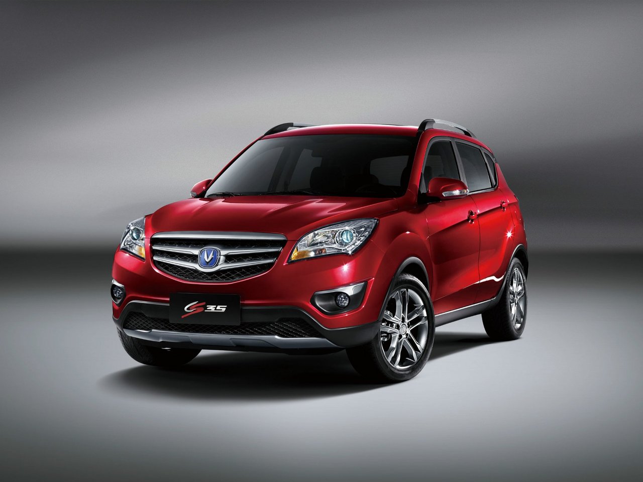 Подбор шин и дисков для автомобиля Changan CS35 Plus