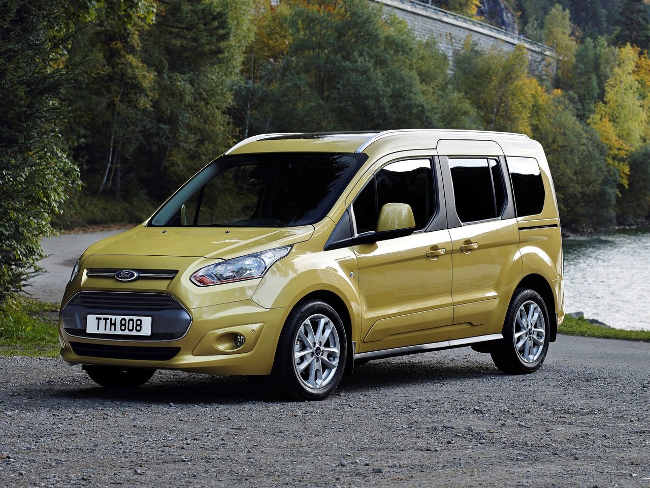 Подбор шин на Ford Tourneo Connect II