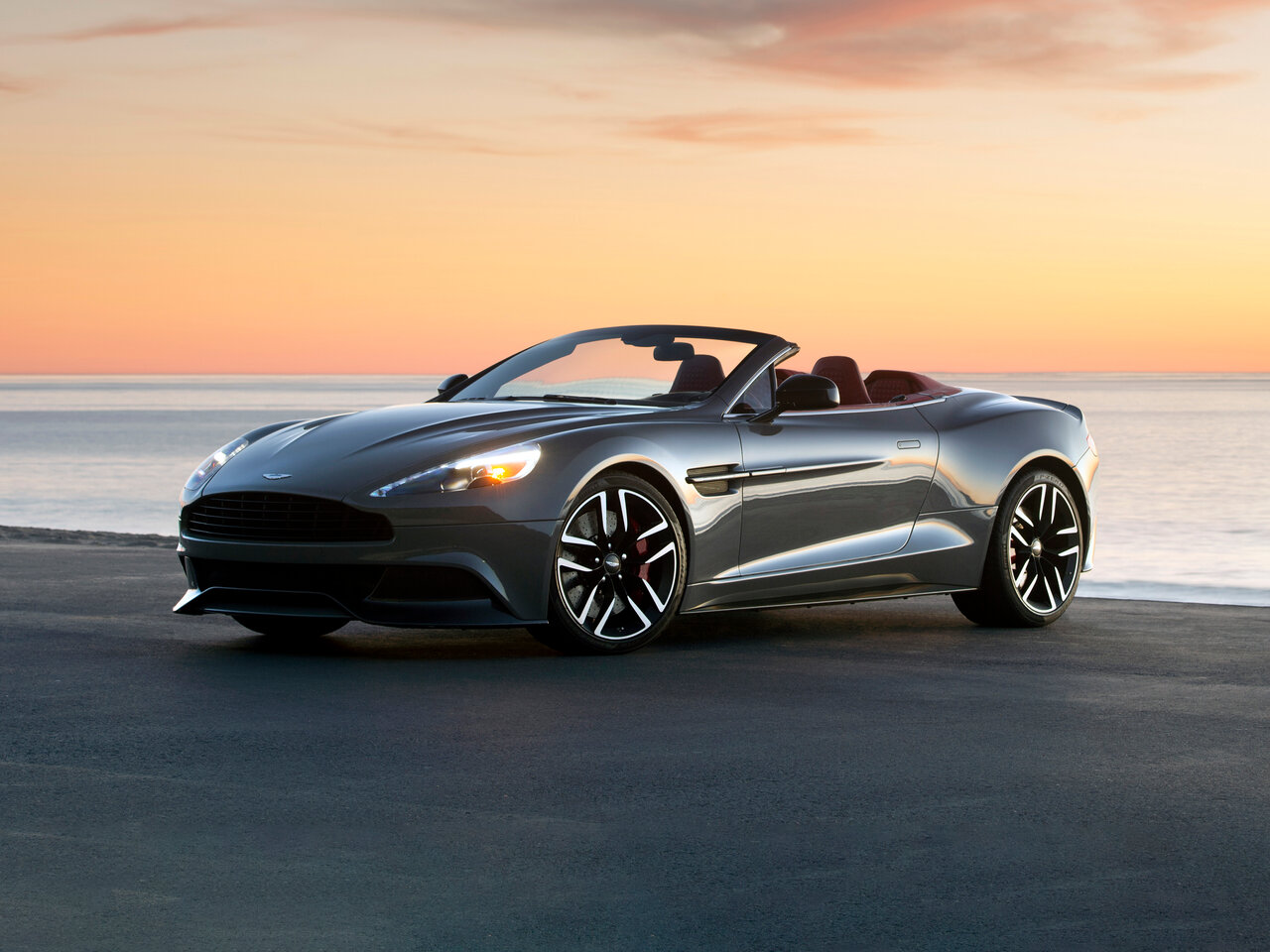 Подбор шин на Aston Martin V12 Vantage