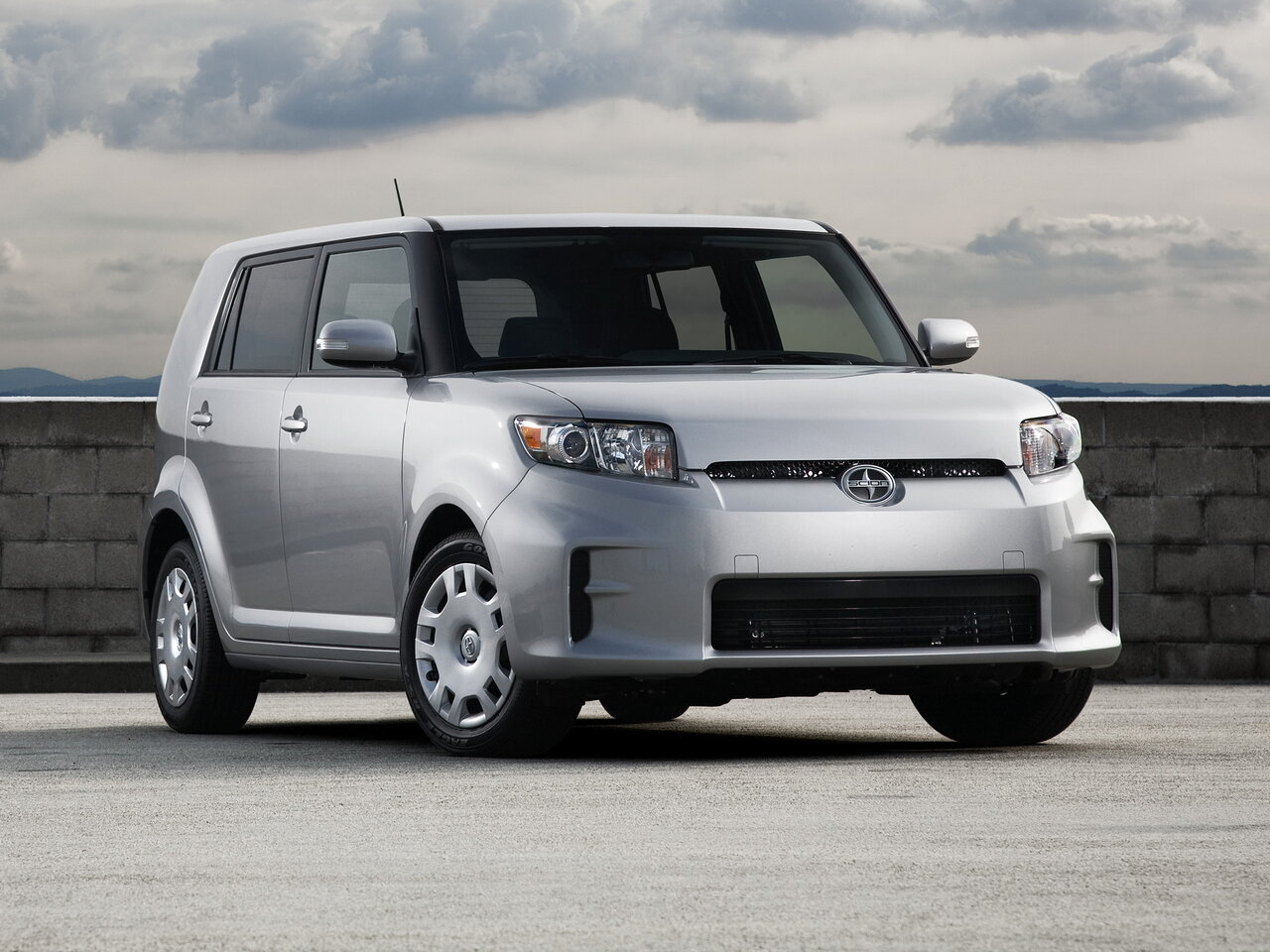 Подбор шин на Scion xB II