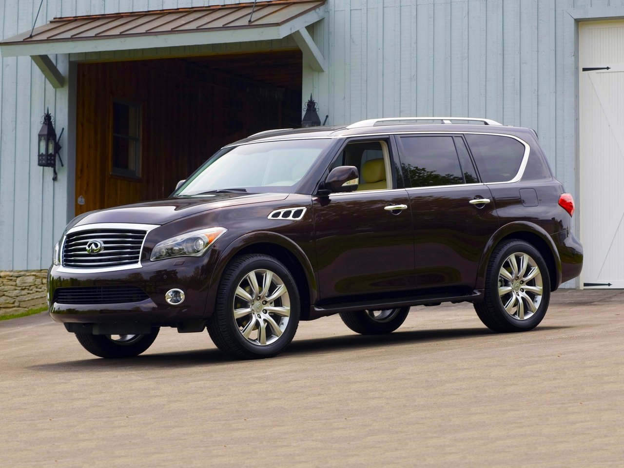 Подбор шин на Infiniti QX80