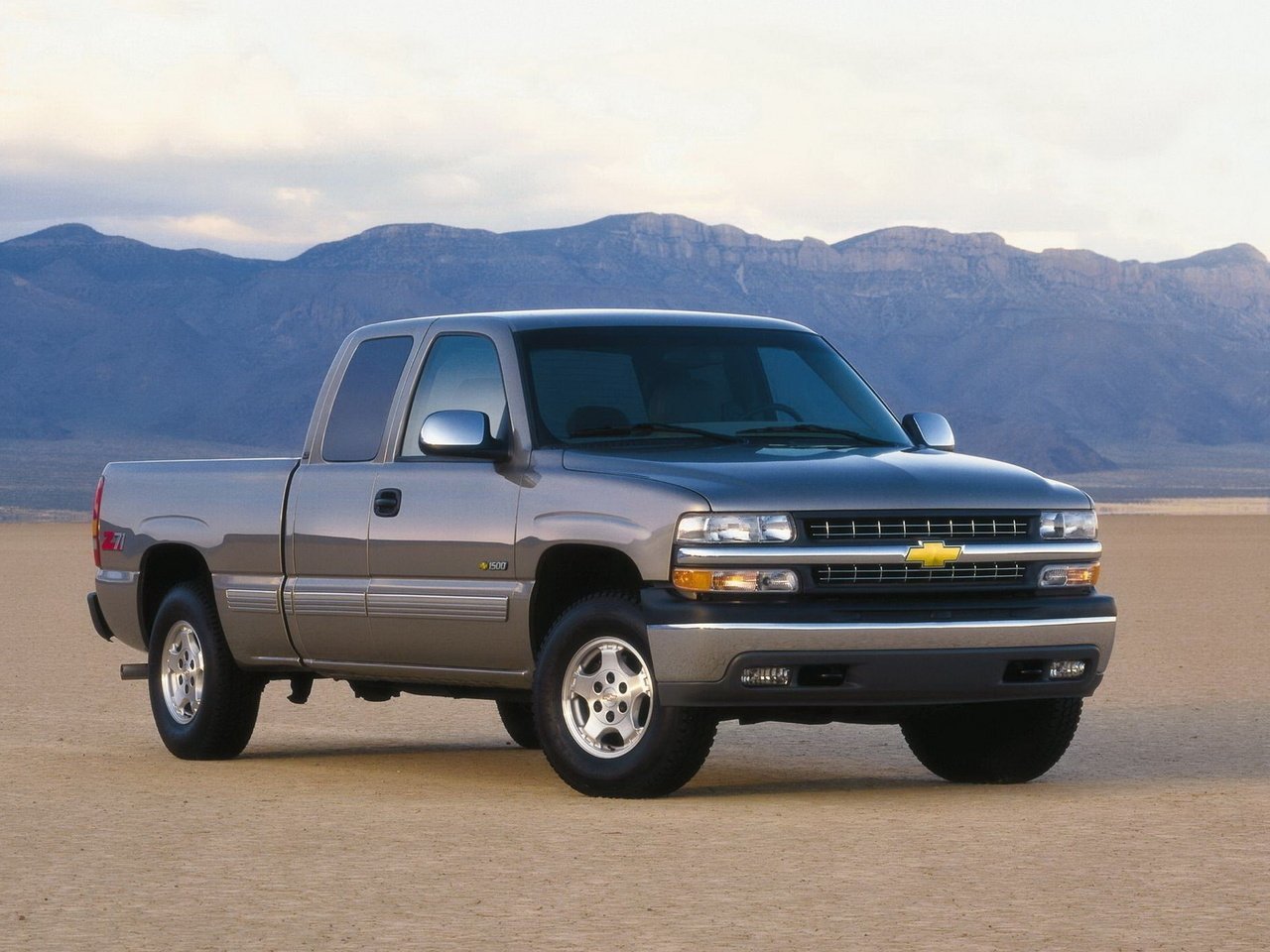 Подбор шин и дисков для автомобиля Chevrolet Silverado 1500 (GMT800)
