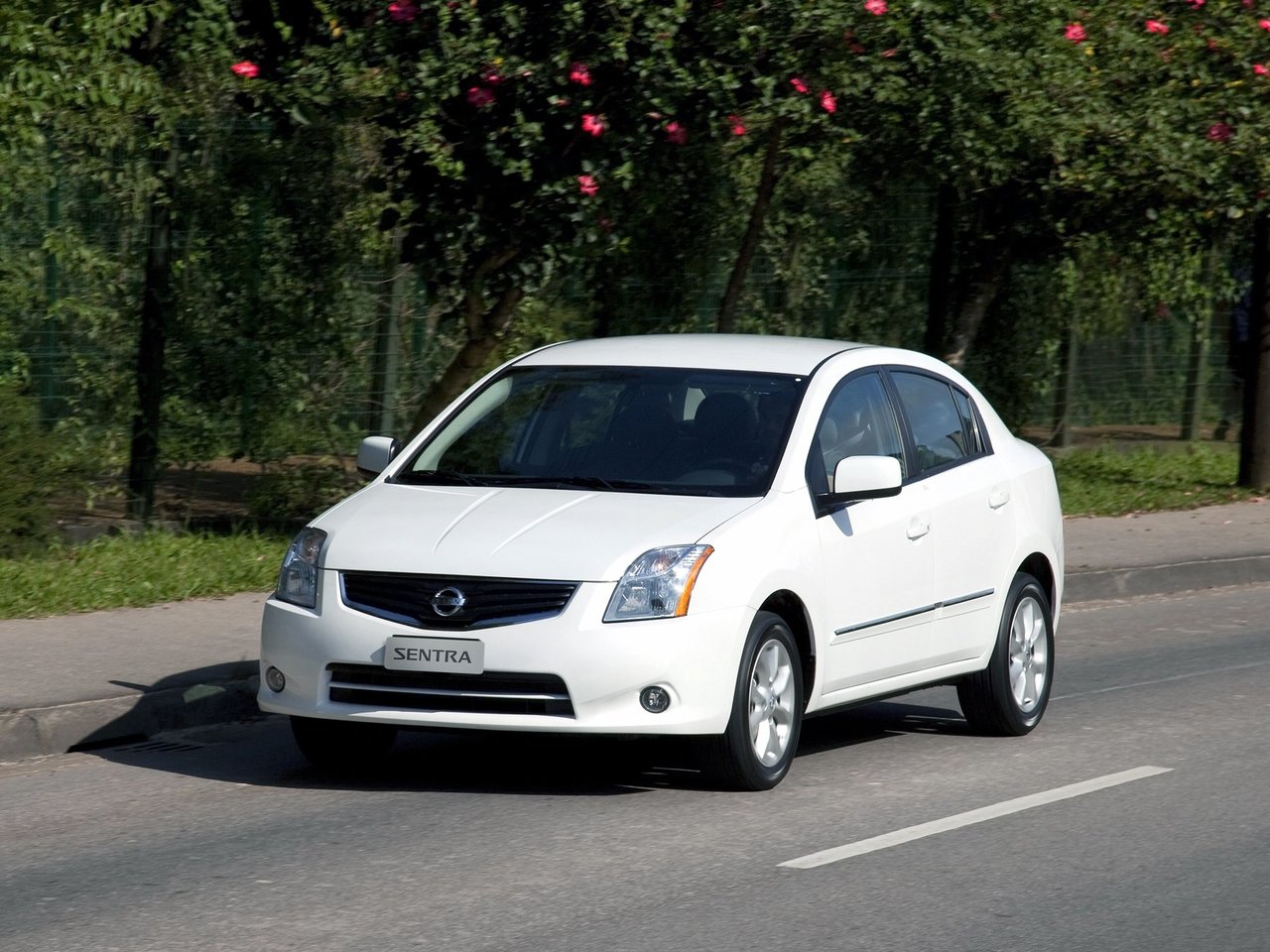 Подбор шин на Nissan Sentra VI (B16)