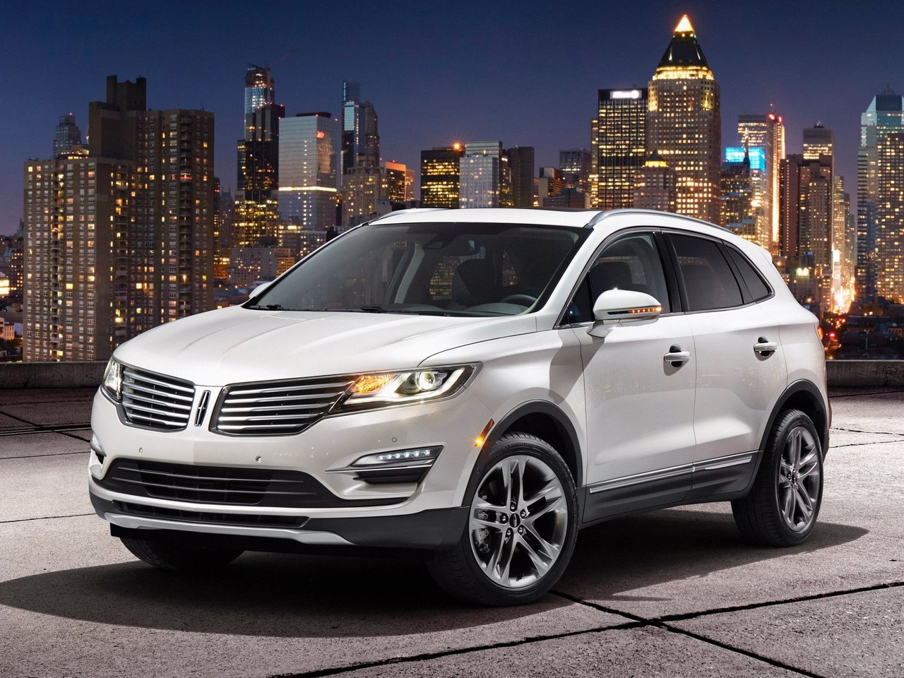 Подбор шин и дисков для автомобиля Lincoln MKC