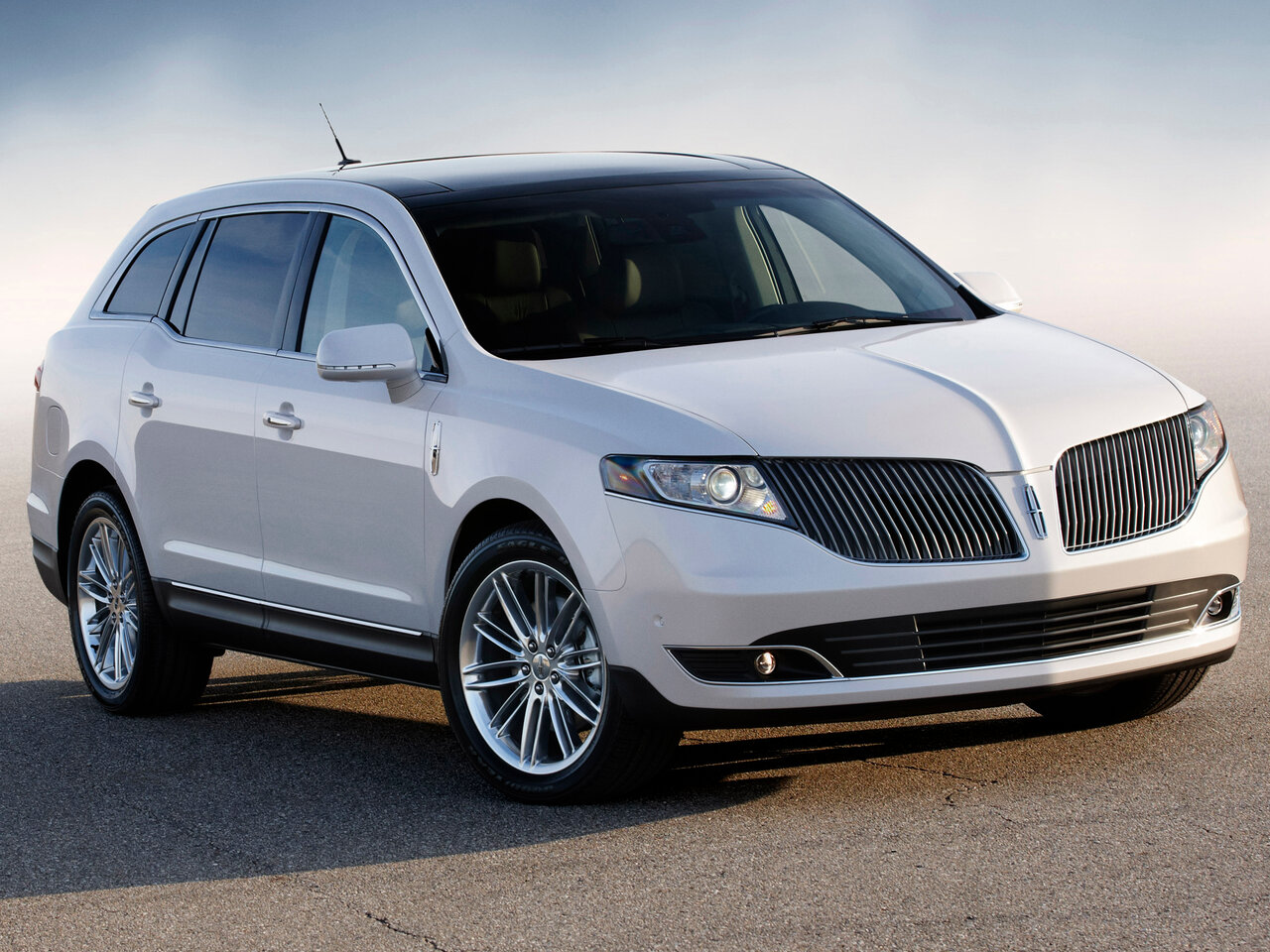 Подбор шин на Lincoln MKT