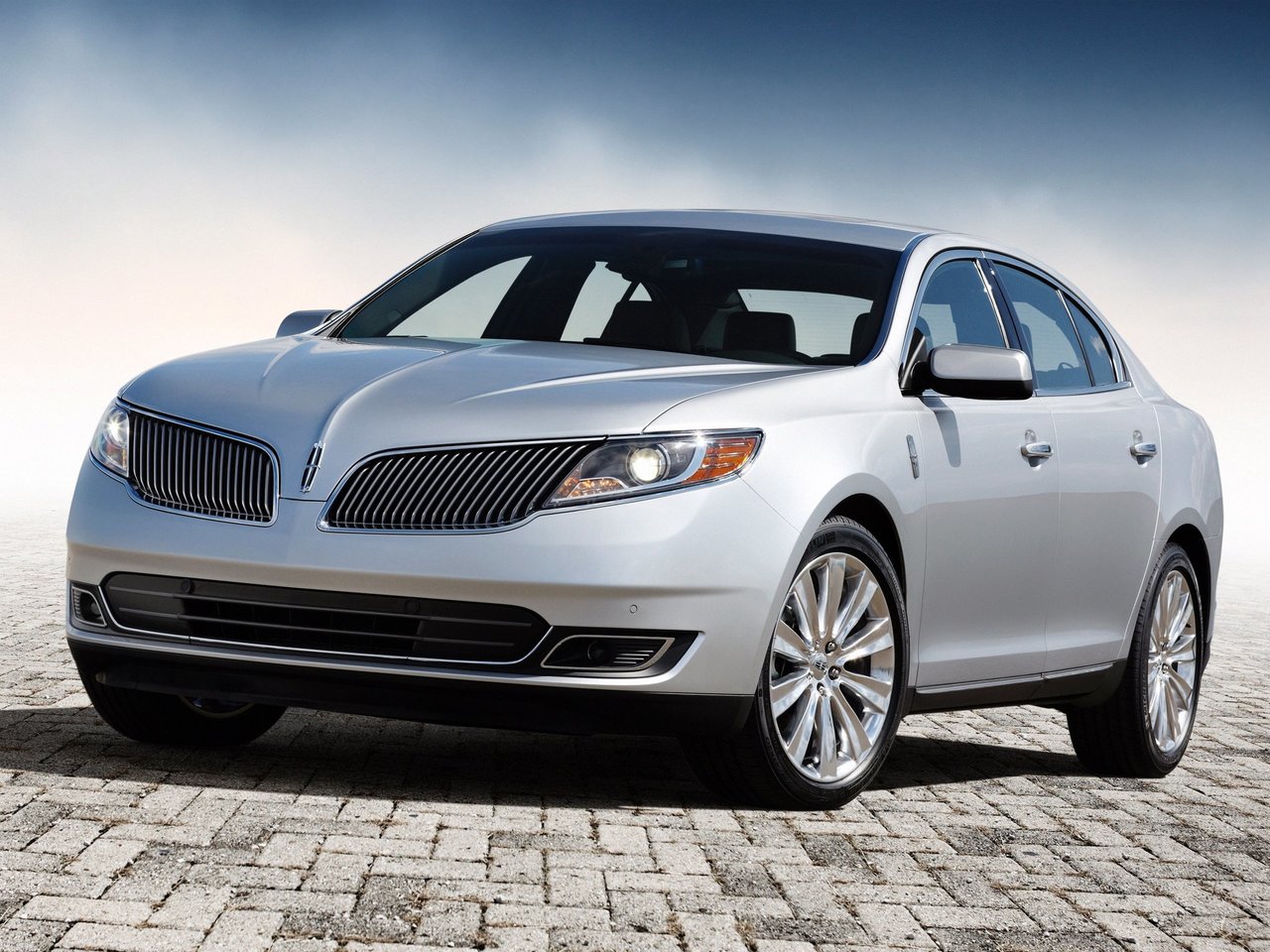 Подбор шин на Lincoln MKS