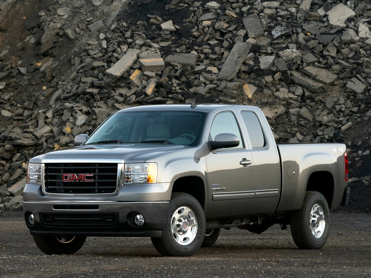 Подбор шин и дисков для автомобиля GMC Sierra 1500 (GMT900)