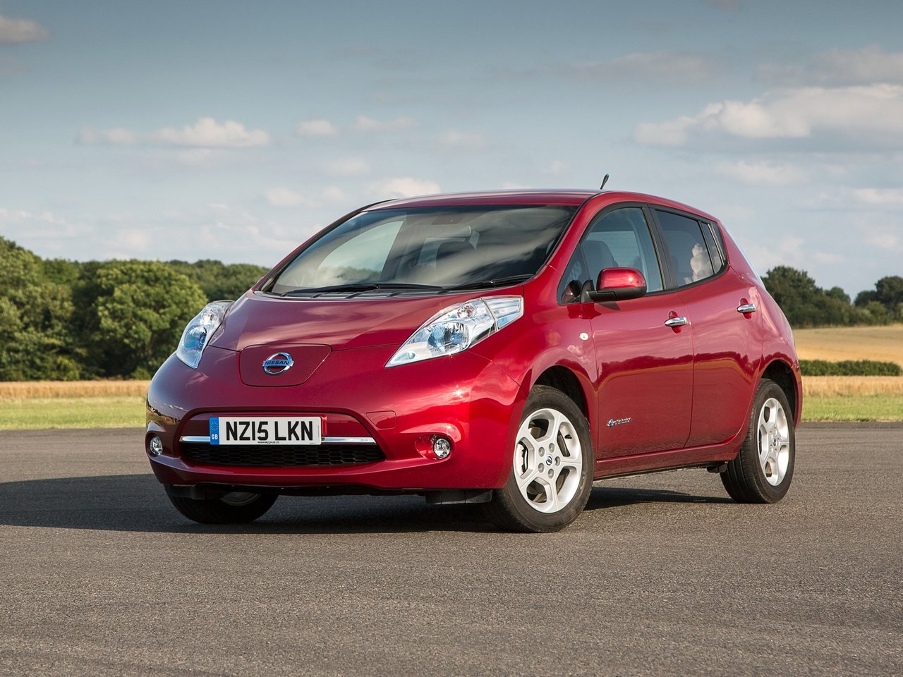 Подбор шин на Nissan Leaf