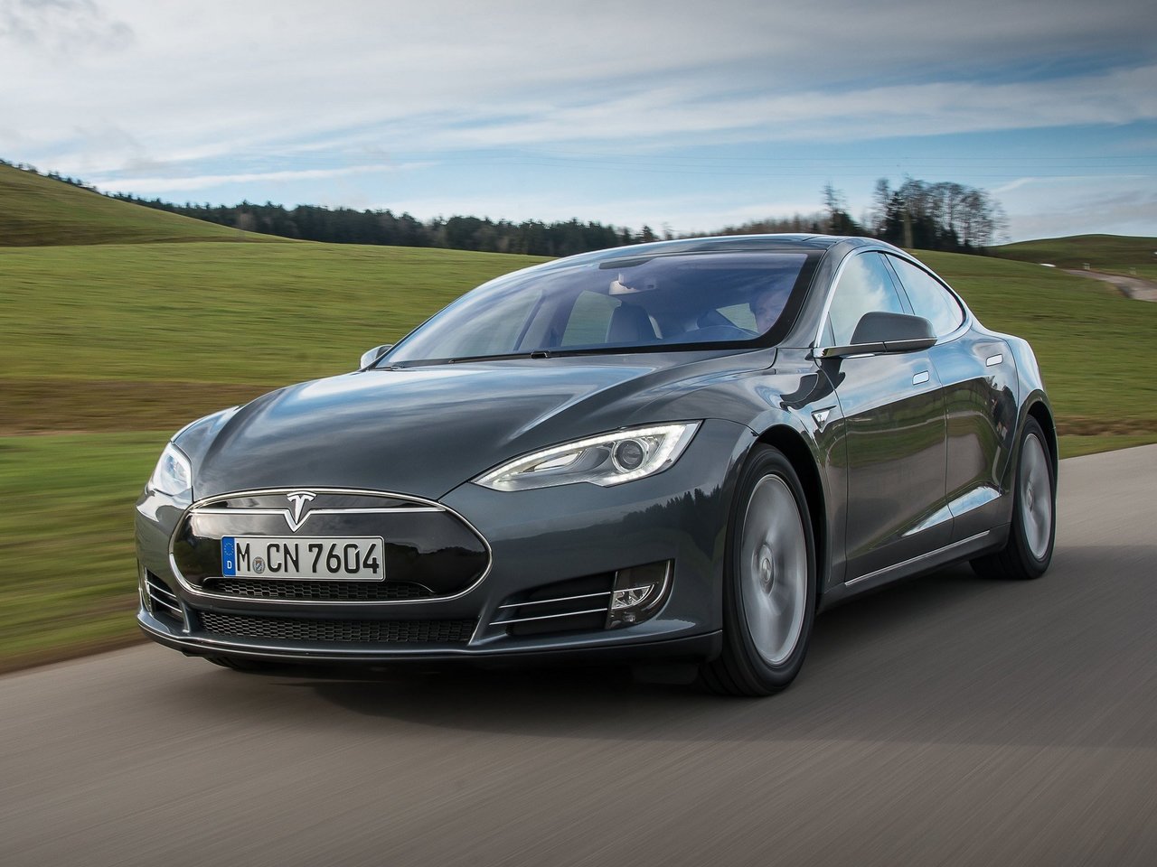 Подбор шин и дисков для автомобиля Tesla Model S