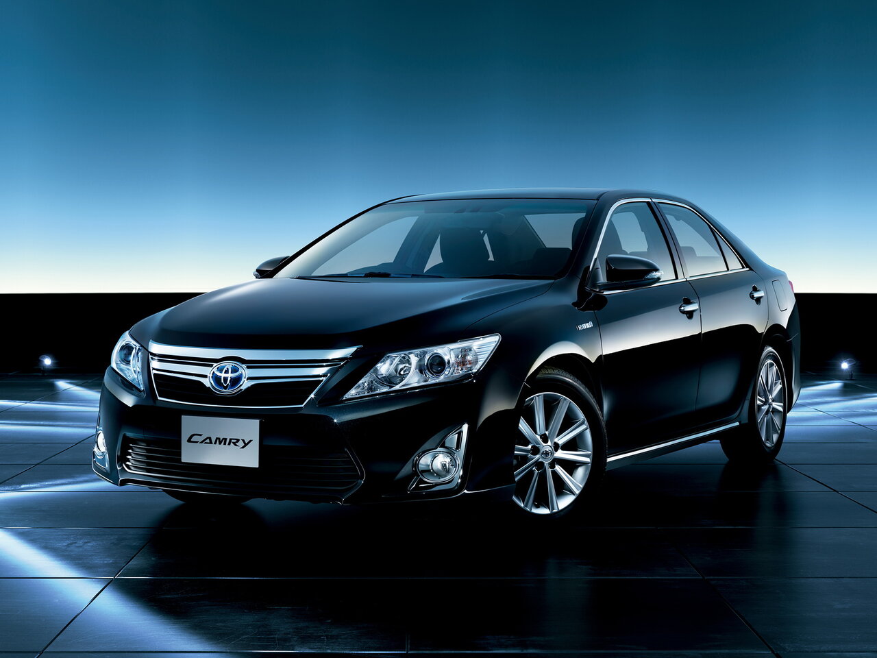 Подбор шин на Toyota Camry VIII (XV50)