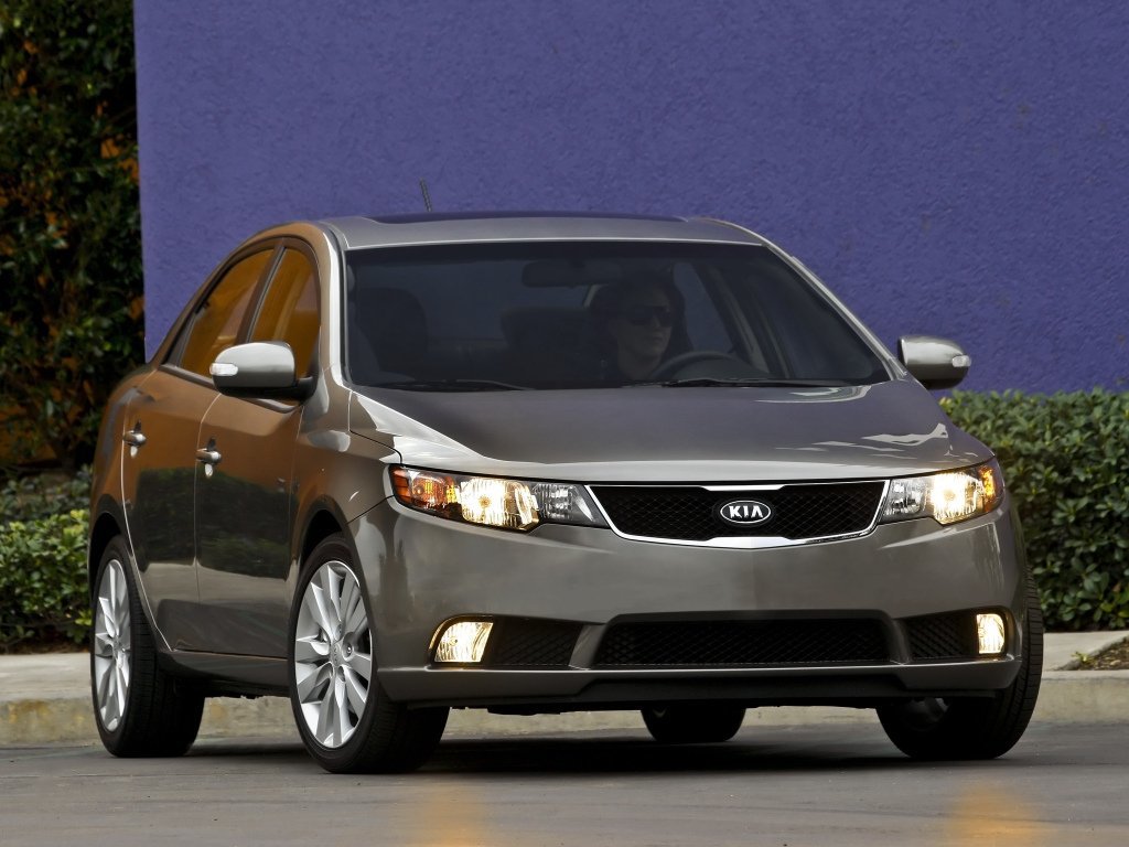 Подбор шин на Kia Forte II (YD)