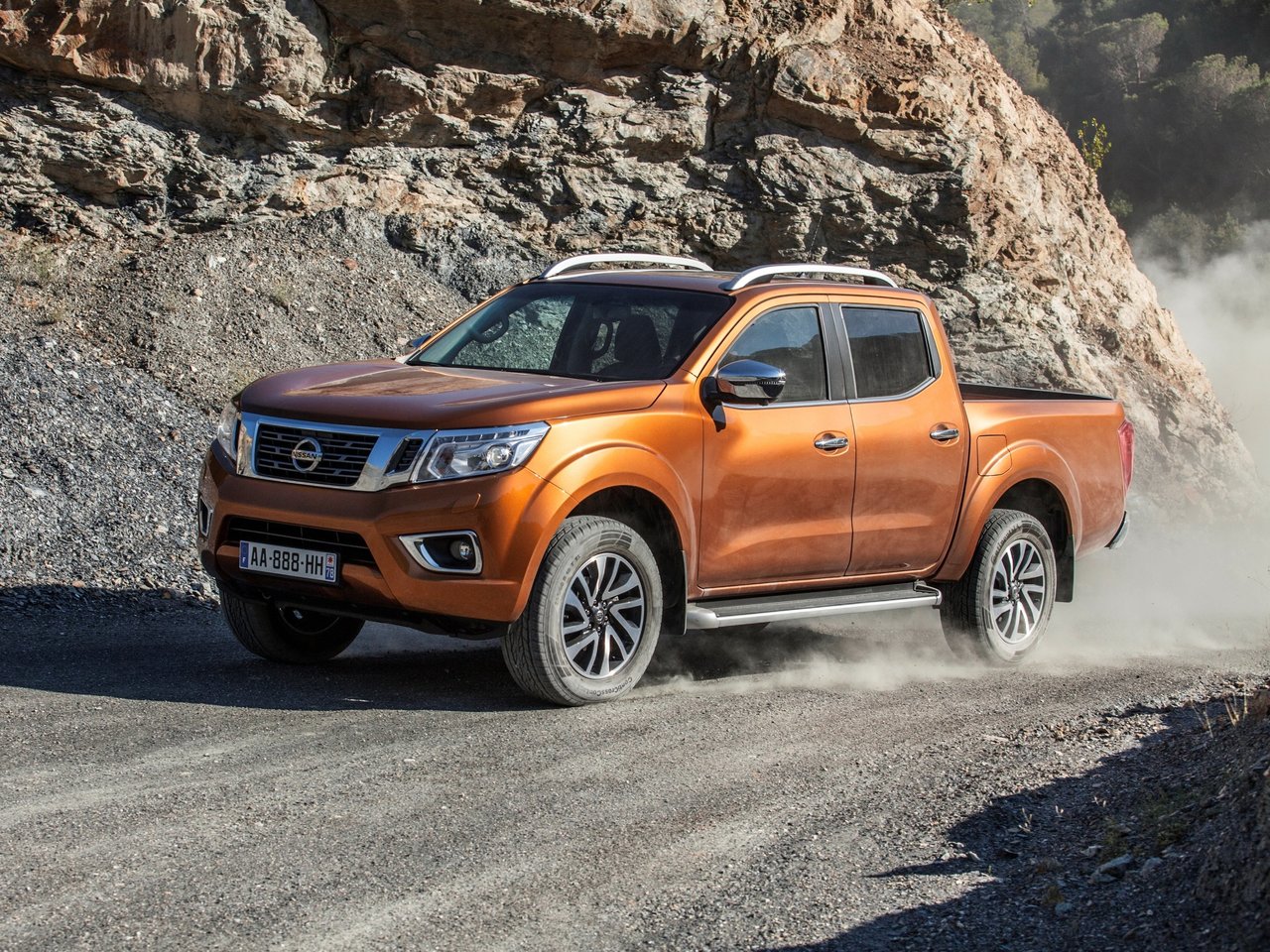 Подбор шин на Nissan Navara III (D23)
