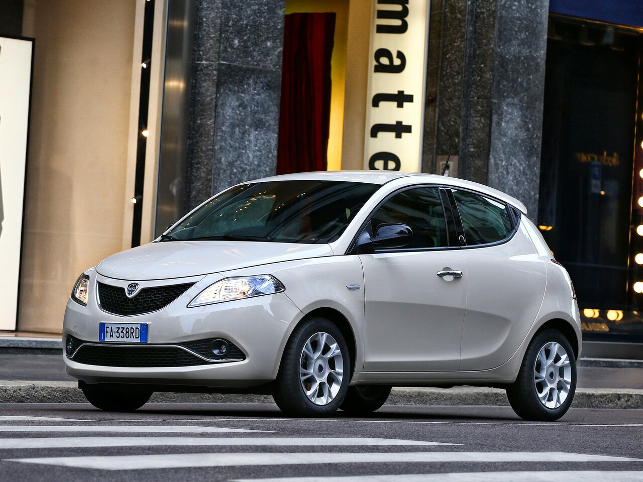 Подбор шин на Lancia Ypsilon III (846)