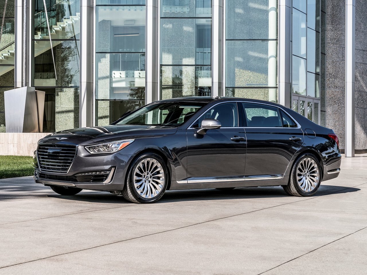 Подбор шин и дисков для автомобиля Genesis G90