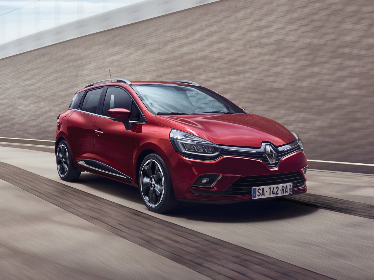 Подбор шин на Renault Clio IV