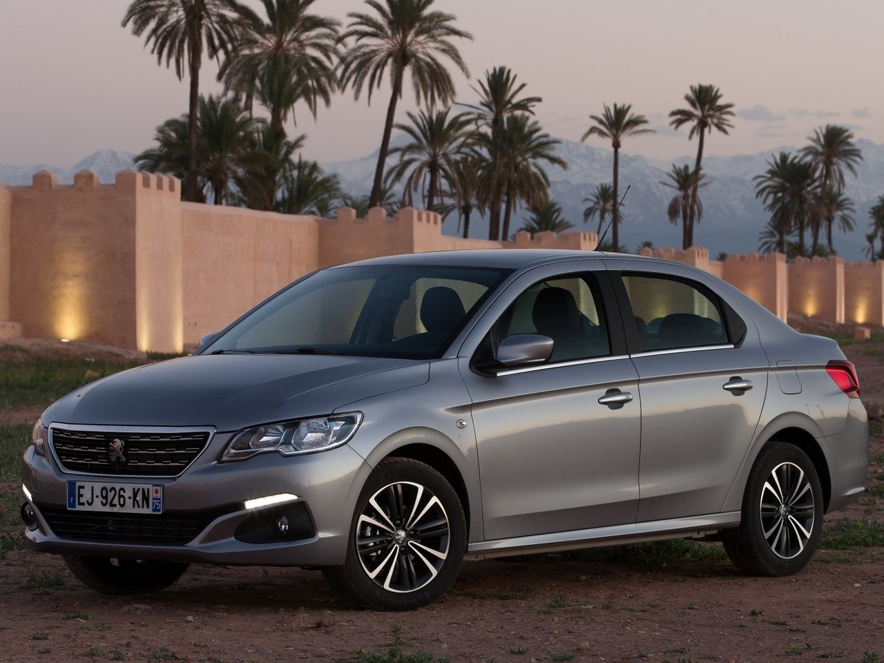 Подбор шин на Peugeot 301