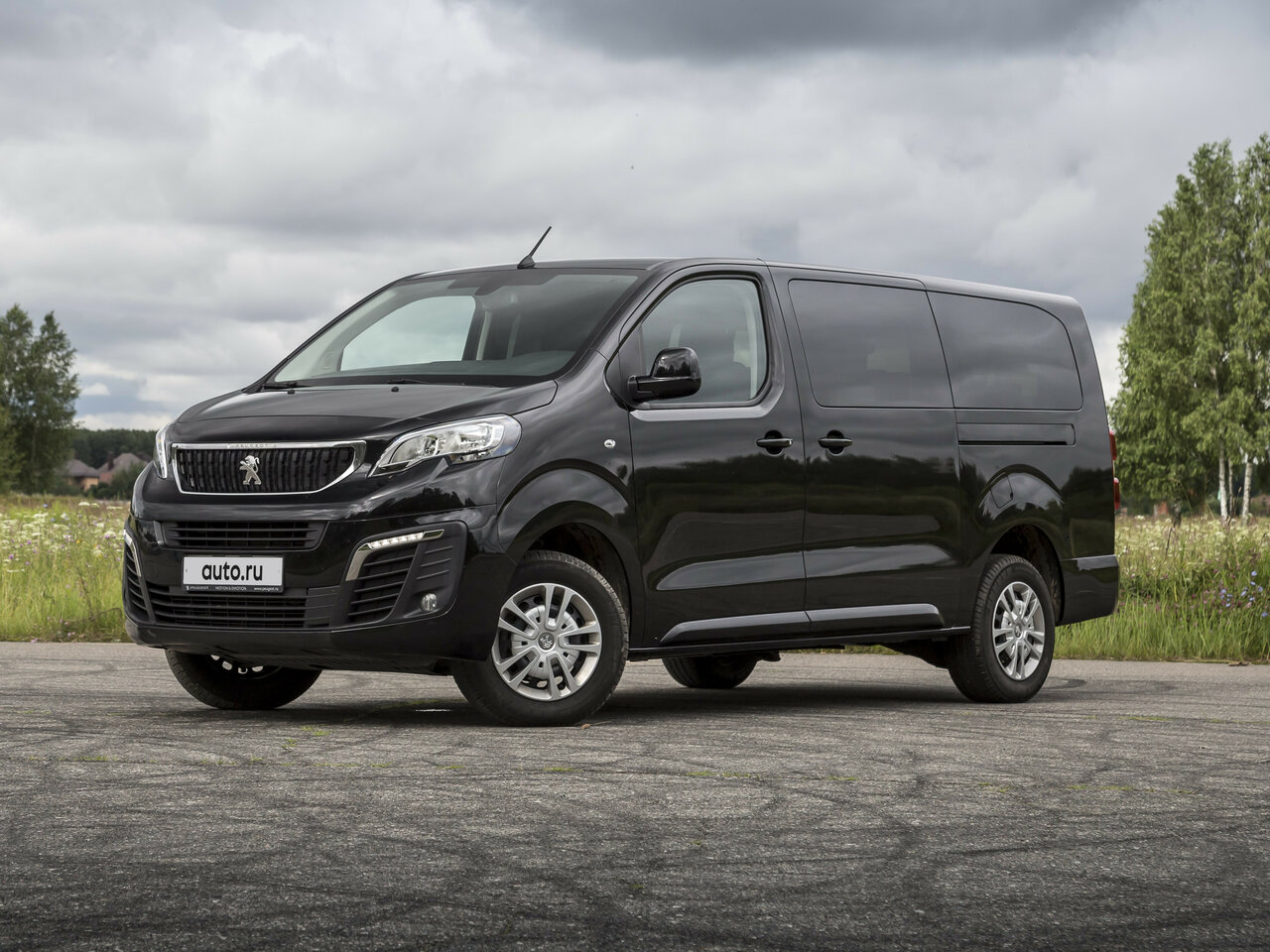Подбор шин на Peugeot Traveller