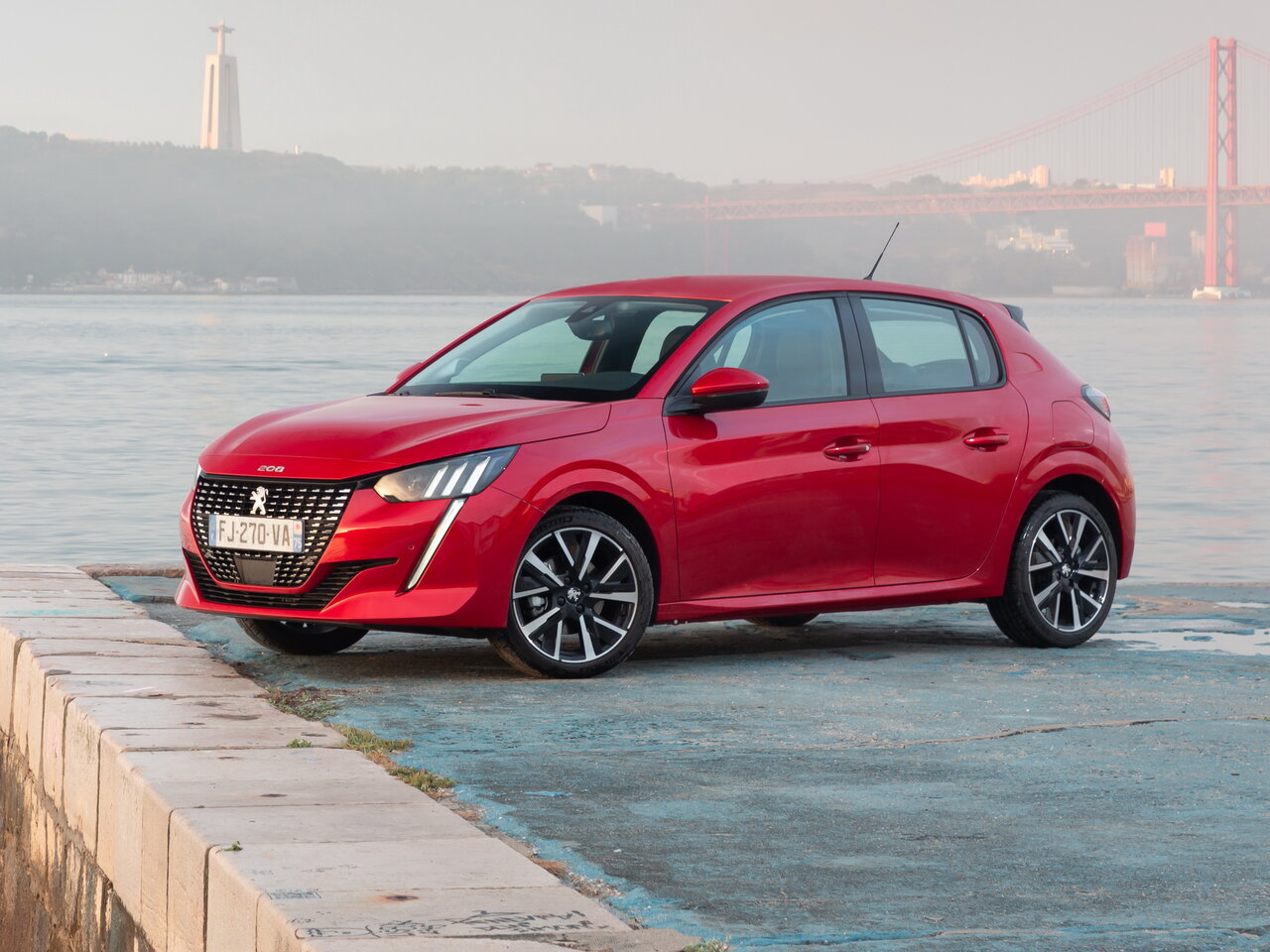 Подбор шин на Peugeot 208 II (Ux)