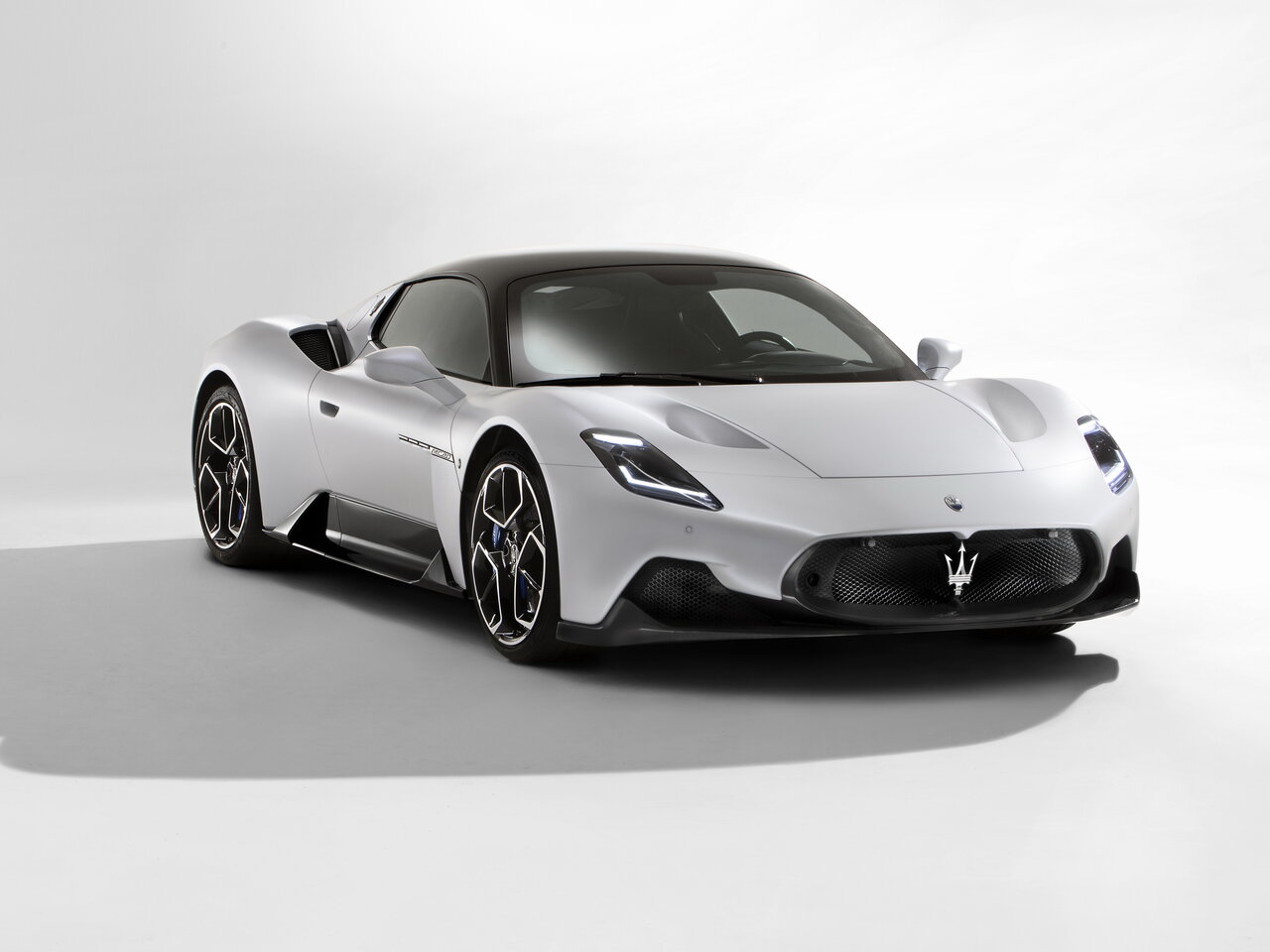 Подбор шин на Maserati MC20