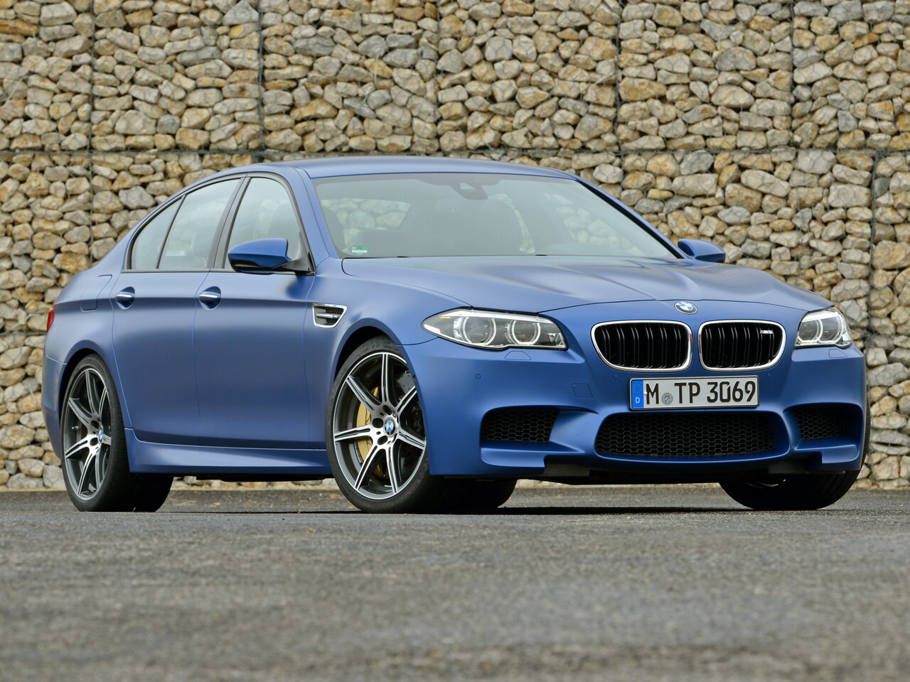 Подбор шин на BMW M5 (F10)
