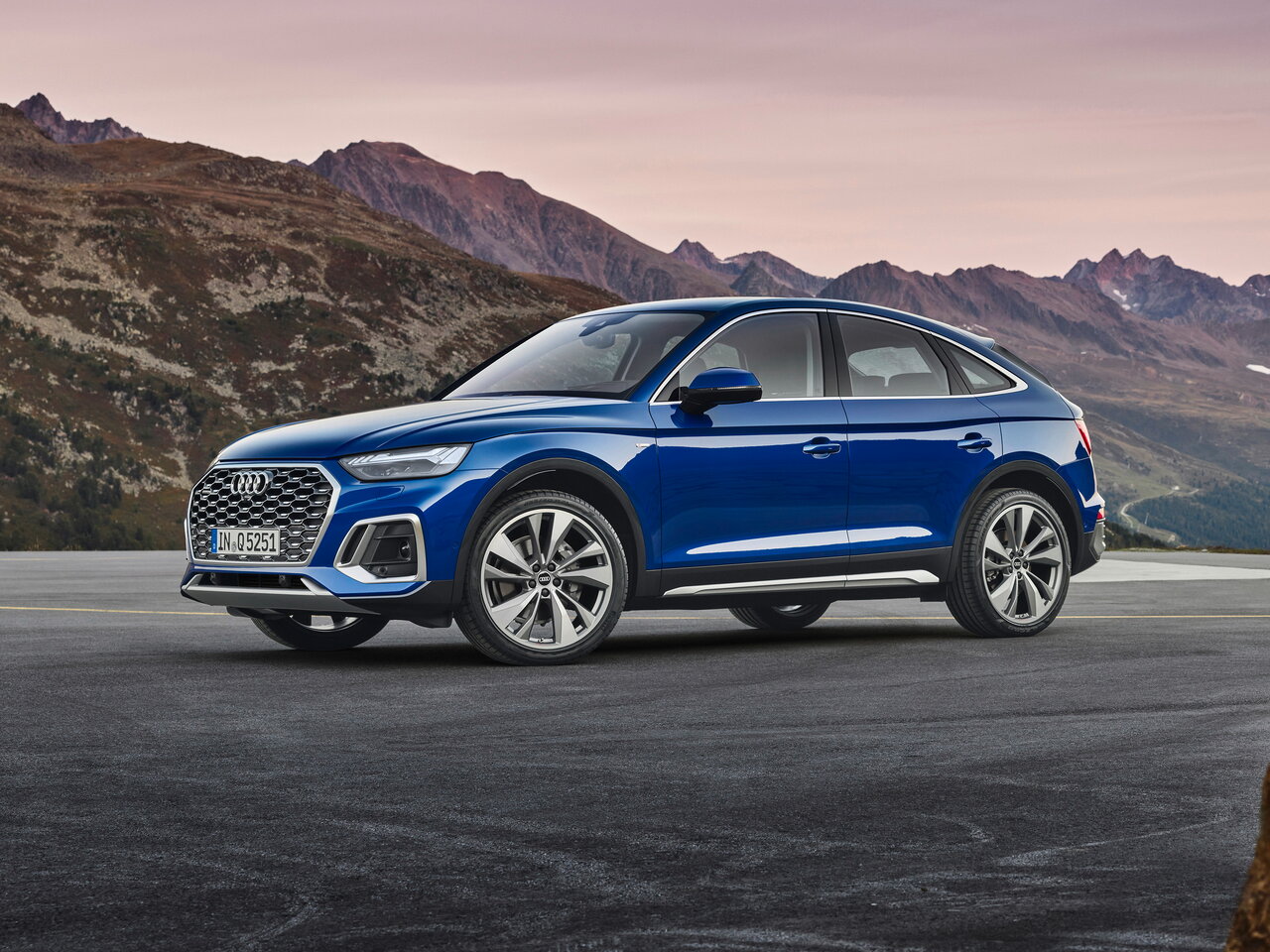 Подбор шин на Audi Q5 Sportback (FY)