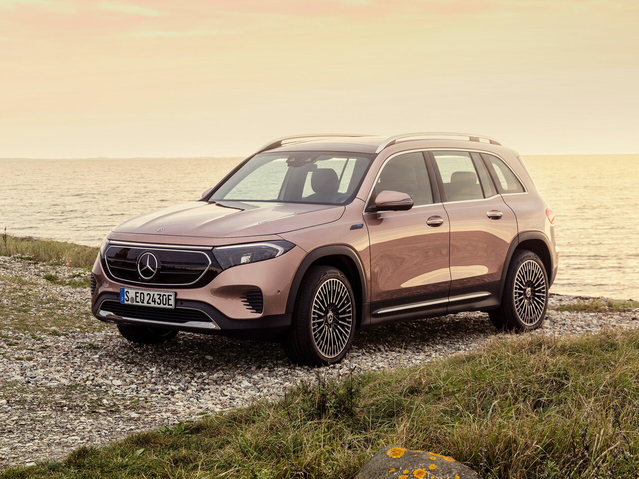 Подбор шин на Mercedes EQB