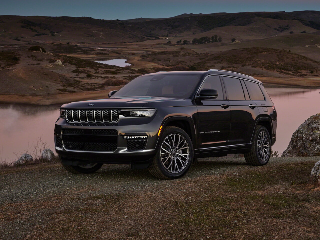 Подбор шин и дисков для автомобиля Jeep Grand Cherokee V (WL)