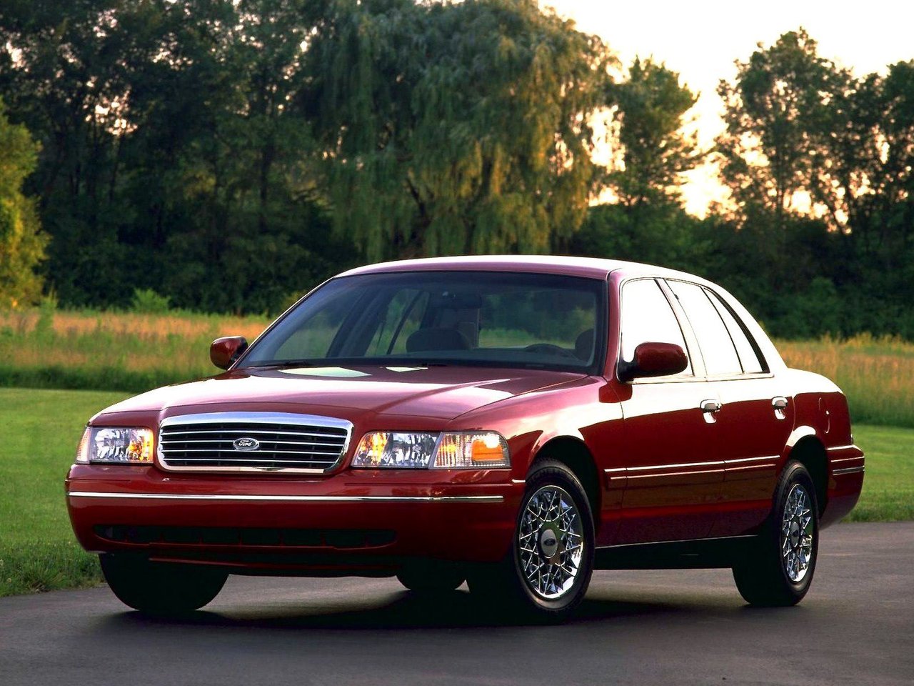 Подбор шин на Ford Crown Victoria