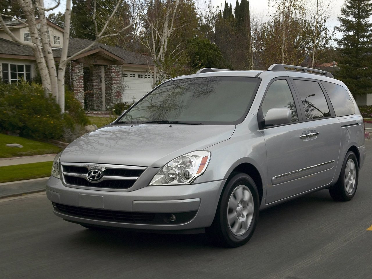Подбор шин на Hyundai Entourage