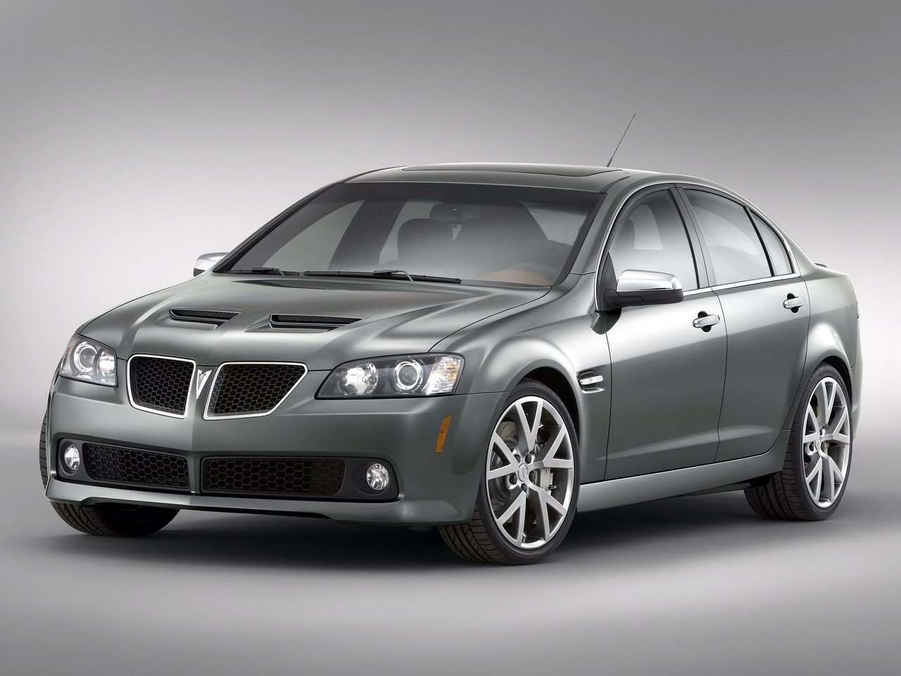 Подбор шин на Pontiac G8