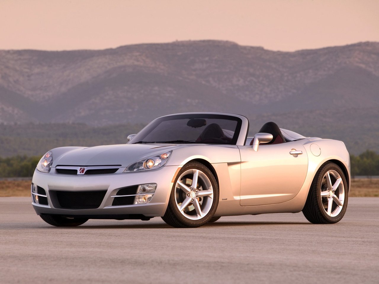 Подбор шин и дисков для автомобиля Saturn Sky