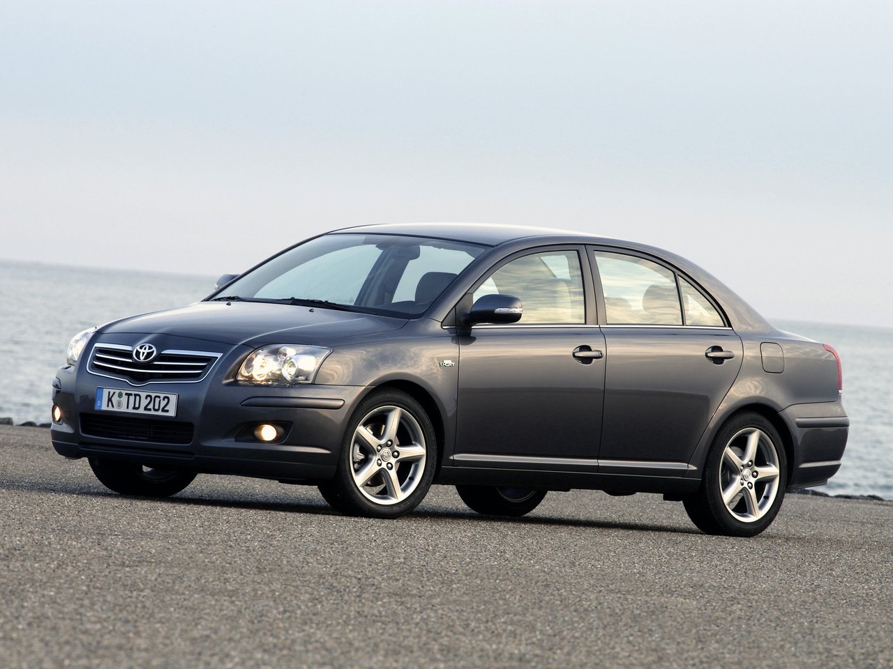 Подбор шин на Toyota Avensis