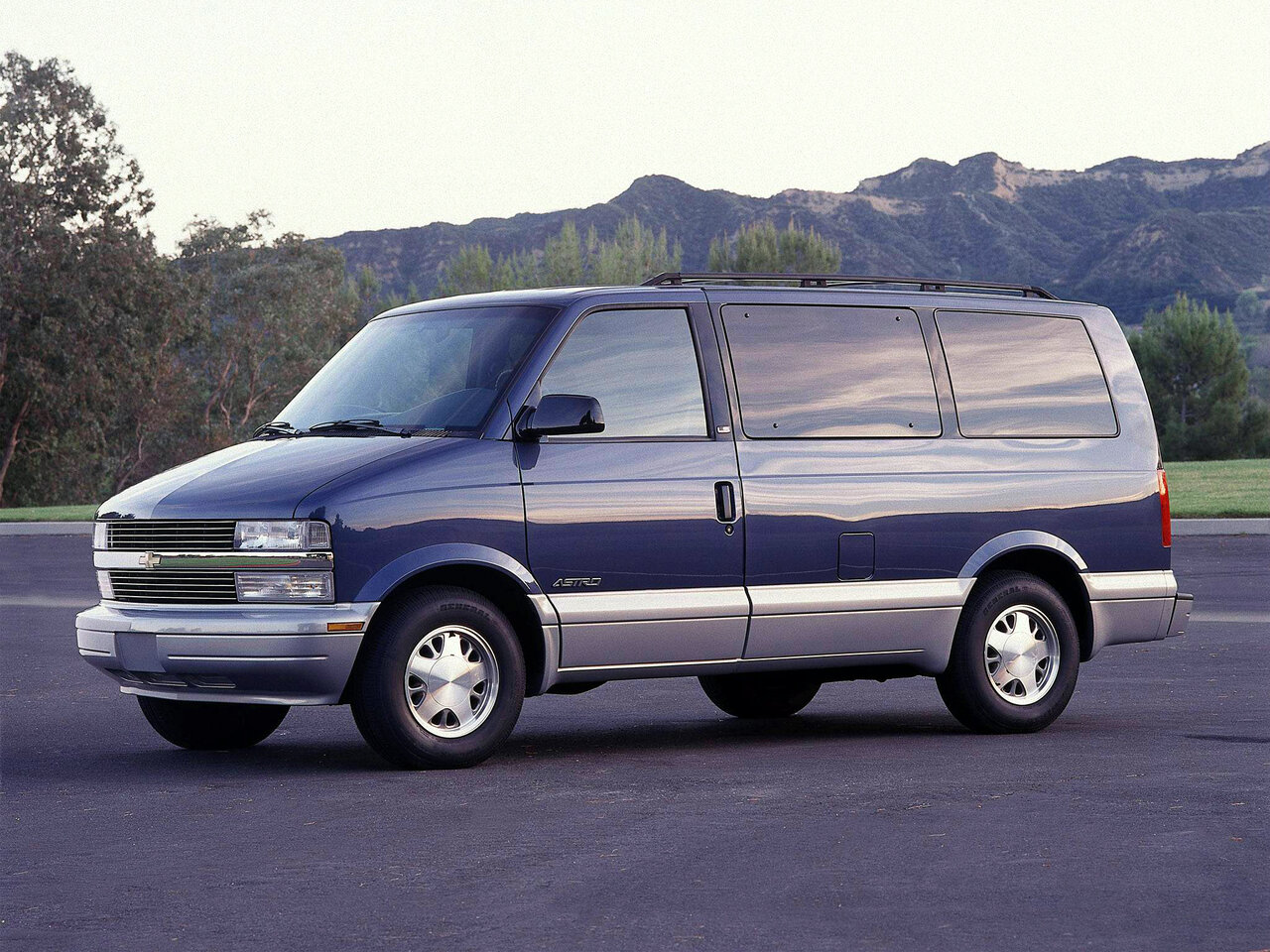 Подбор шин на Chevrolet Astro