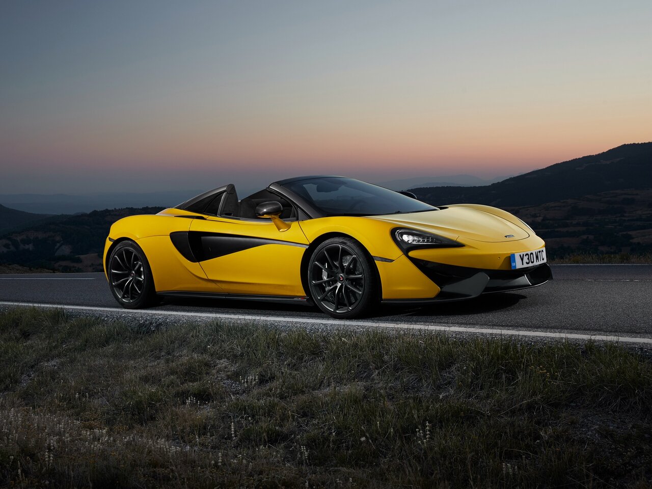 Подбор шин и дисков для автомобиля McLaren 570S
