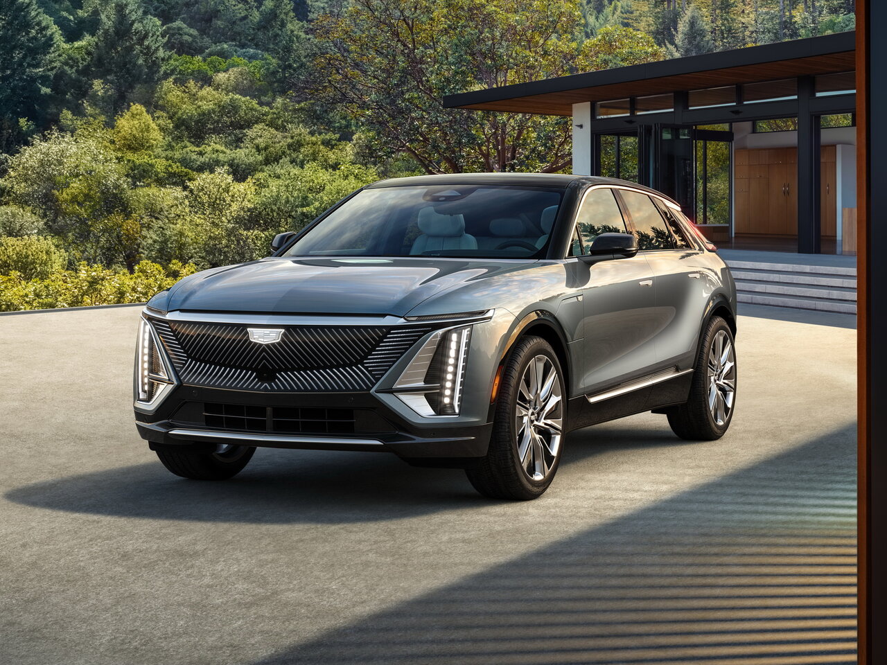 Подбор шин на Cadillac Lyriq