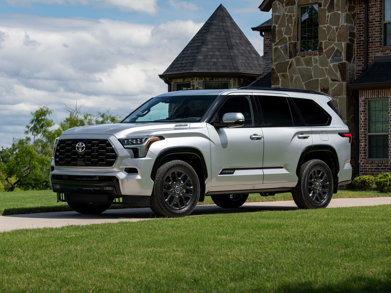 Подбор шин на Toyota Sequoia II