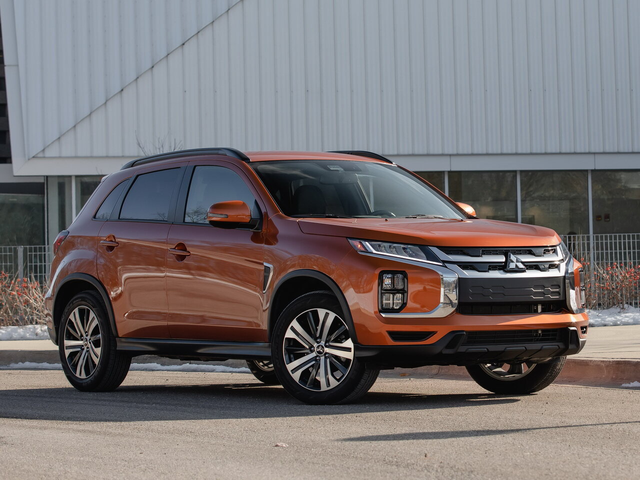 Подбор шин на Mitsubishi Outlander Sport