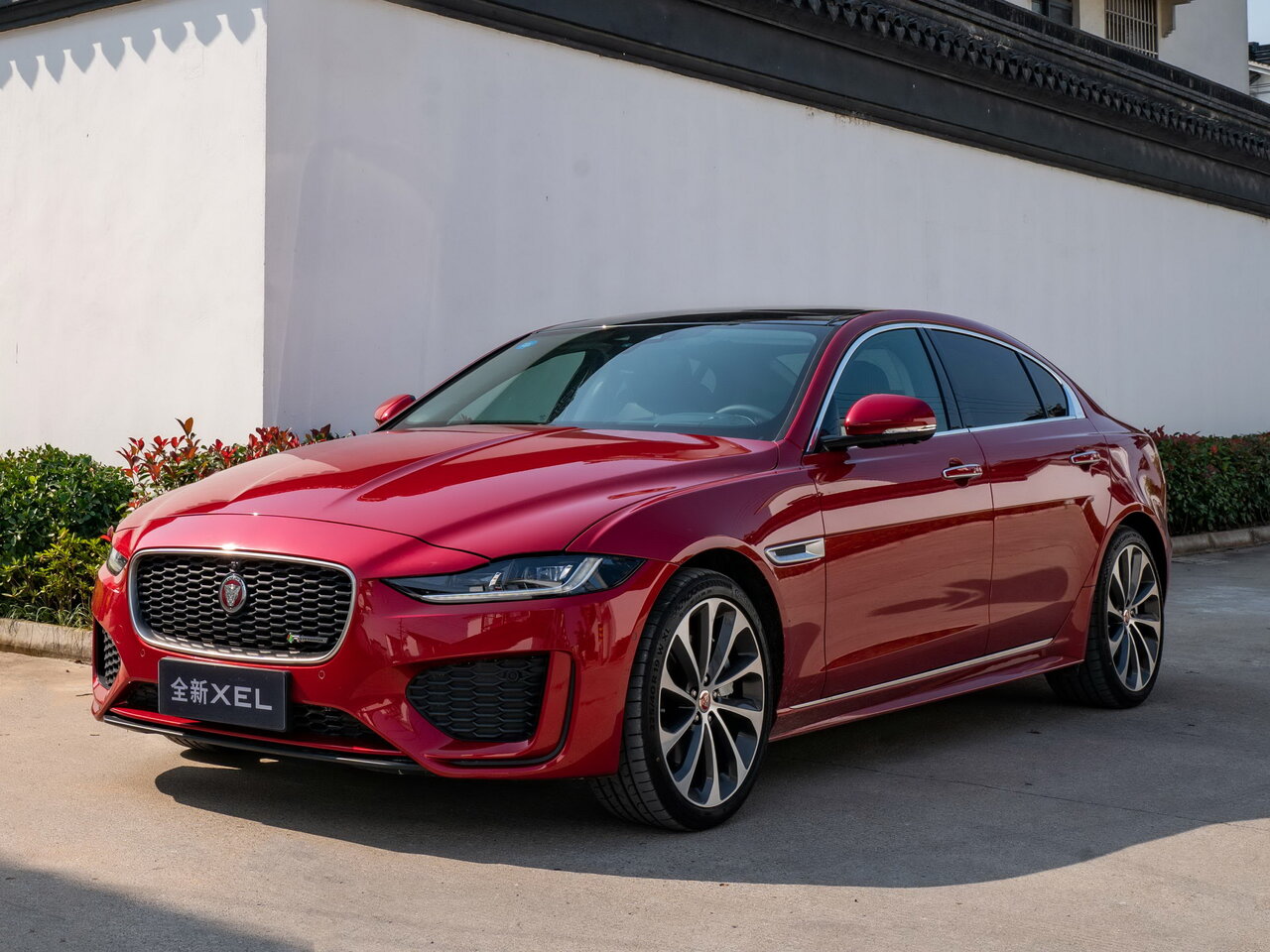 Подбор шин на Jaguar XE