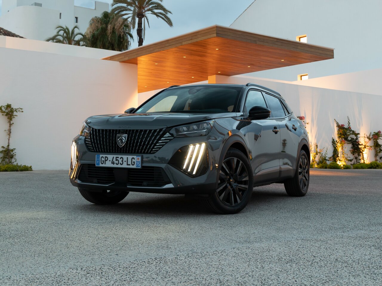 Подбор шин на Peugeot 2008 II