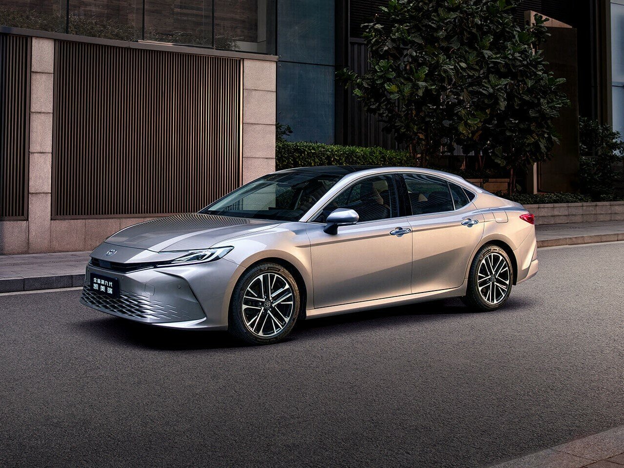 Подбор шин на Toyota Camry IX (XV70)