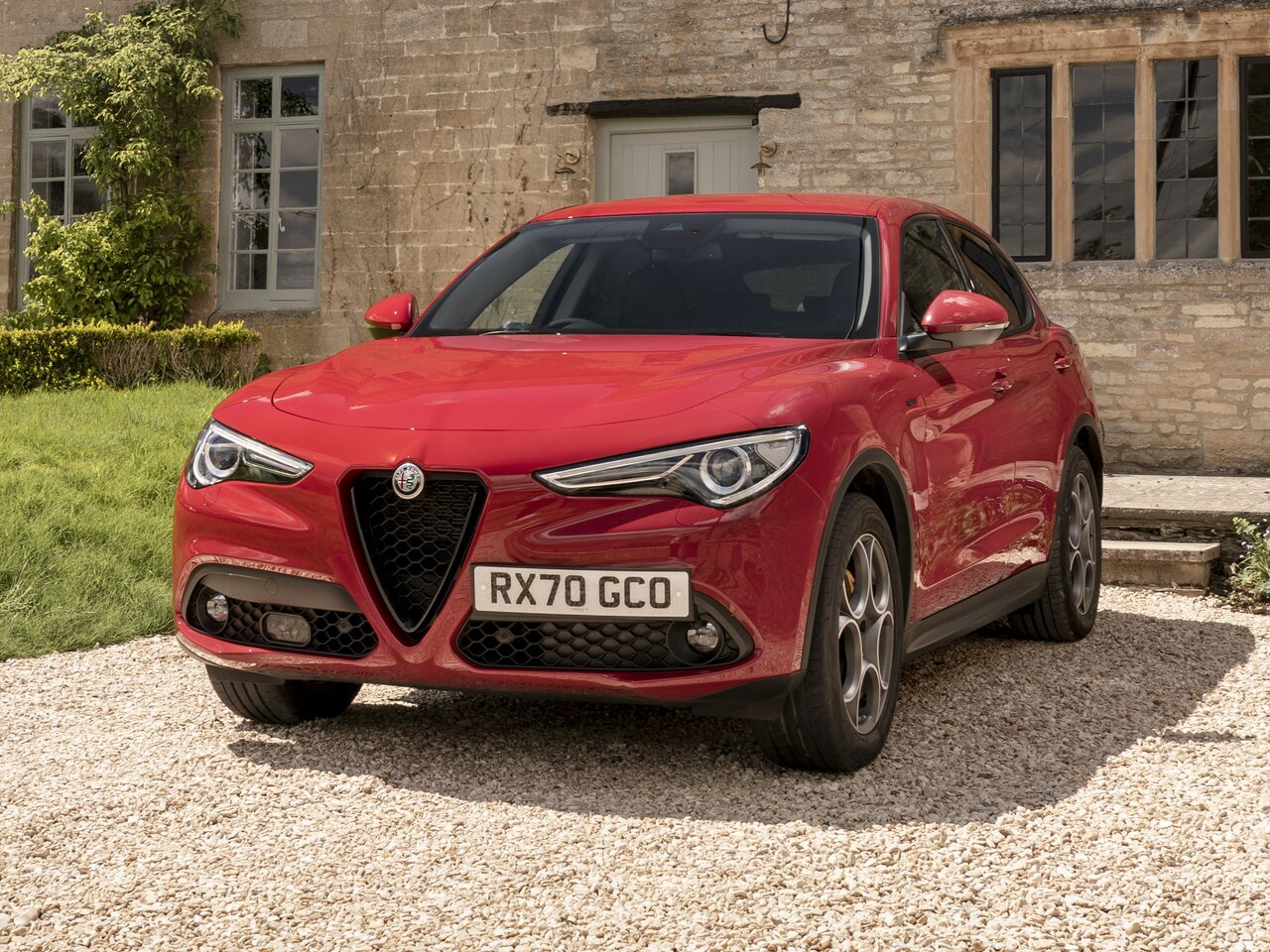 Подбор шин на Alfa Romeo Stelvio