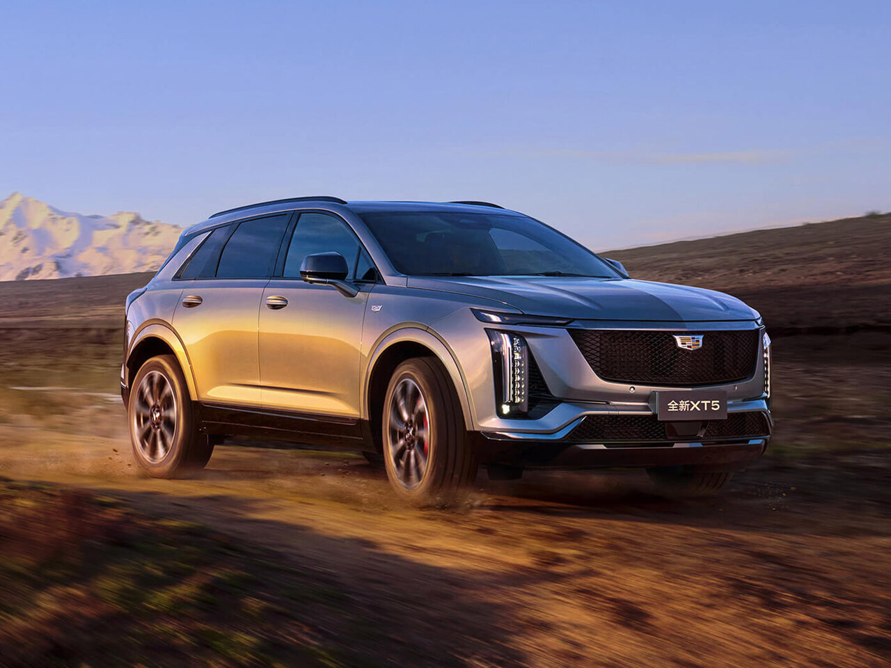Подбор шин на Cadillac XT5