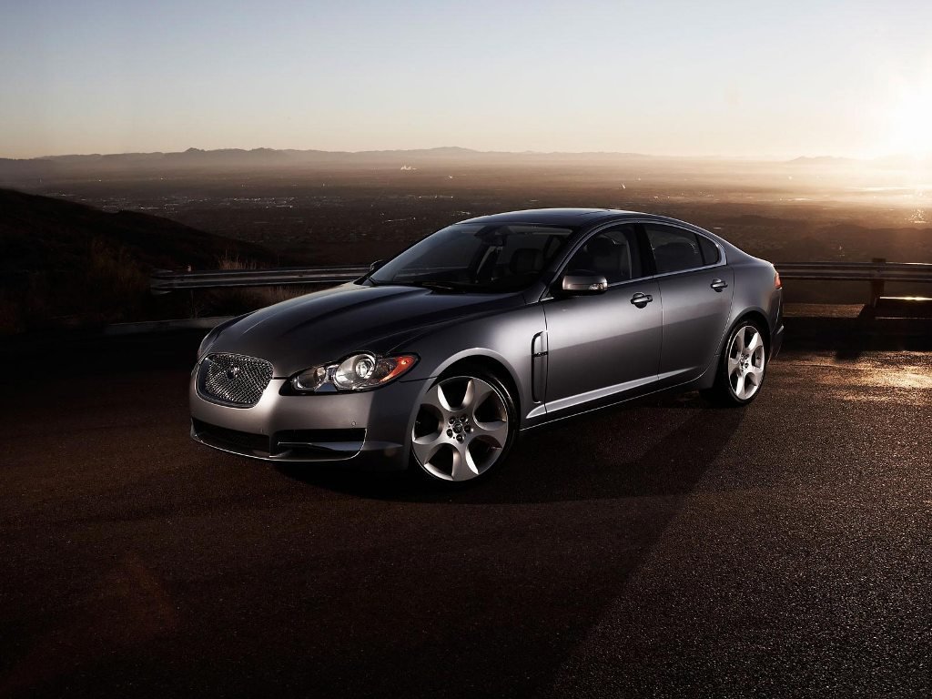 Подбор шин и дисков для автомобиля Jaguar XF