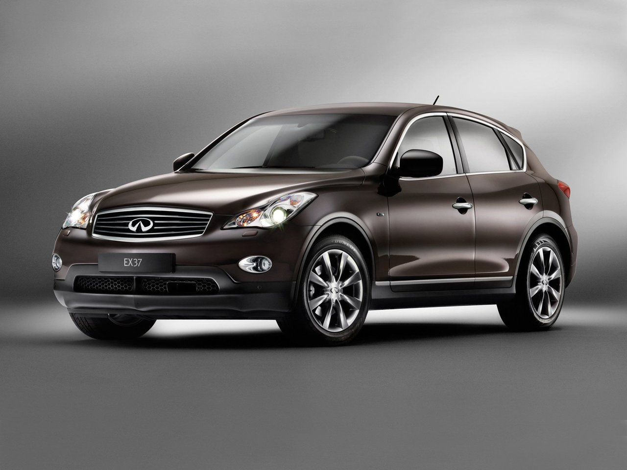 Подбор шин и дисков для автомобиля Infiniti EX