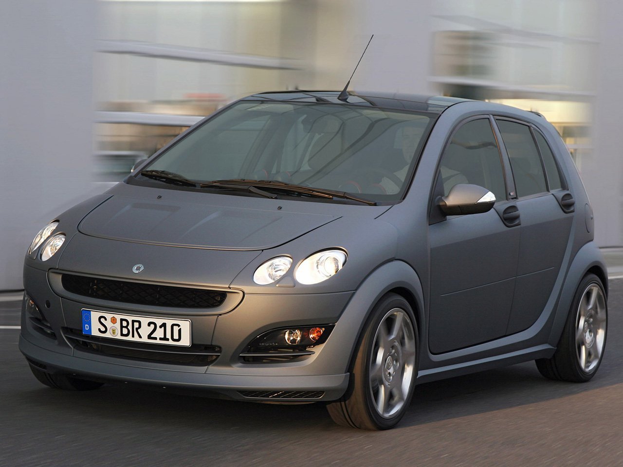 Подбор шин и дисков для автомобиля Smart Forfour