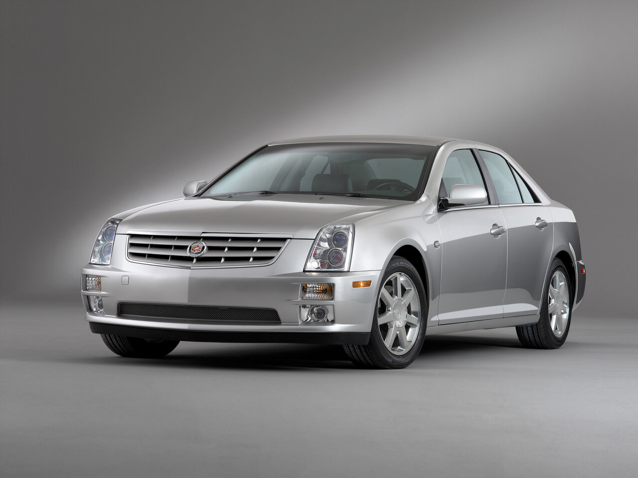 Подбор шин и дисков для автомобиля Cadillac STS