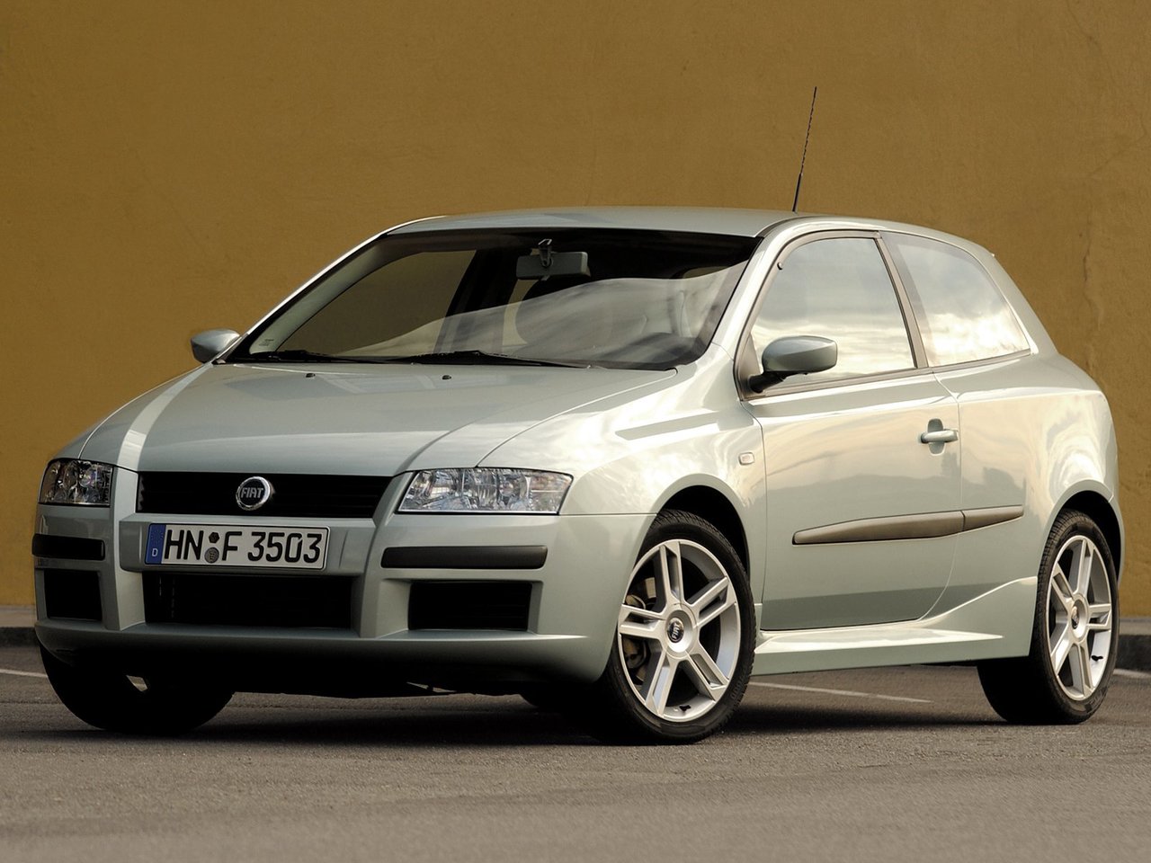 Подбор шин и дисков для автомобиля Fiat Stilo